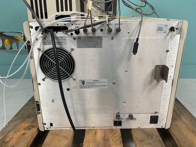 Varian diverse laboratoriumapparatuur - afbeelding 7 van  8