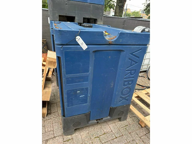 Varibox opslagtank dubbelwandig 1025 liter - afbeelding 1 van  2