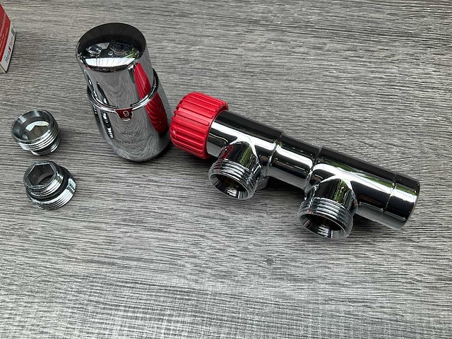 Vario term twins radiatator thermostaat aansluitset - afbeelding 5 van  5