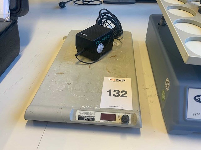 Variomag poly 15 schudtafel - afbeelding 1 van  1