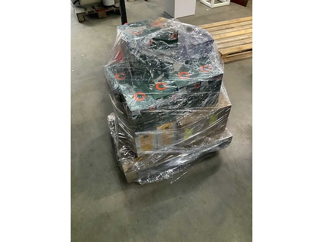 Various champagne glasses (120x) - afbeelding 3 van  11