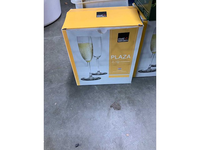 Various champagne glasses (120x) - afbeelding 8 van  11