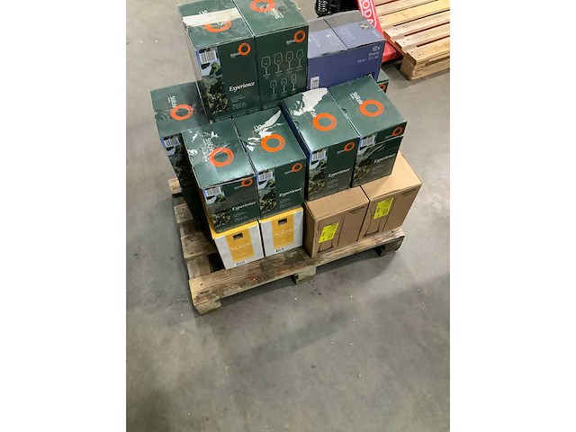 Various champagne glasses (120x) - afbeelding 11 van  11