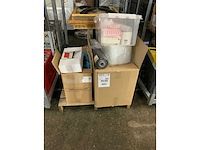 Various disposable material - afbeelding 2 van  4