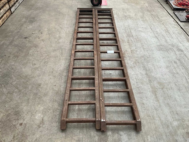 Various garage tools (2x) - afbeelding 3 van  4