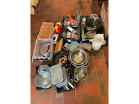 Various kitchenware - afbeelding 2 van  6