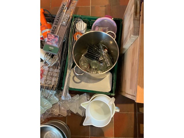 Various kitchenware - afbeelding 3 van  6