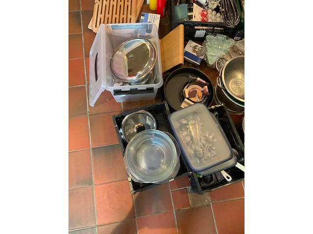 Various kitchenware - afbeelding 5 van  6
