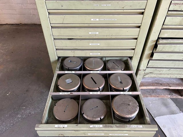 Various parts,tools & accessories - afbeelding 8 van  9