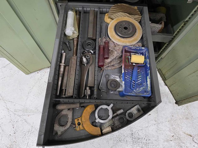 Various parts,tools & accessories - afbeelding 6 van  10