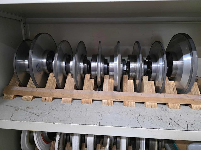 Various parts,tools & accessories - afbeelding 3 van  9