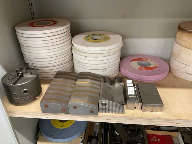 Various parts,tools & accessories - afbeelding 3 van  4