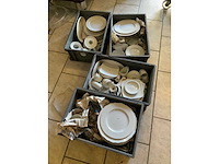 Various porcelain - afbeelding 1 van  3