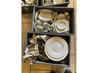 Various porcelain - afbeelding 2 van  3