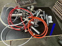 Various tap installation material - afbeelding 1 van  4