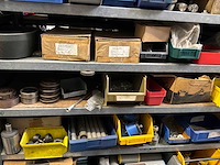 Various warehouse inventory - afbeelding 11 van  226