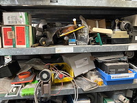 Various warehouse inventory - afbeelding 26 van  226