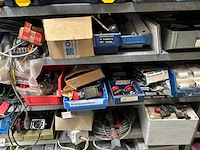 Various warehouse inventory - afbeelding 28 van  226