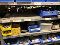 Various warehouse inventory - afbeelding 49 van  226