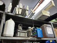 Various warehouse inventory - afbeelding 82 van  226