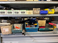 Various warehouse inventory - afbeelding 117 van  226