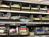 Various warehouse inventory - afbeelding 196 van  226