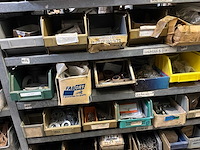 Various warehouse inventory - afbeelding 198 van  226