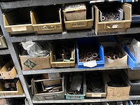 Various warehouse inventory - afbeelding 199 van  226