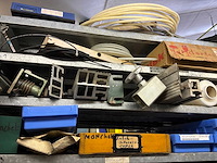 Various warehouse inventory - afbeelding 224 van  226