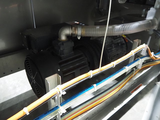 Variovac - afbeelding 8 van  27