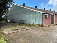 Varkensstal buitenzijde 105 x 28 meter - afbeelding 6 van  19