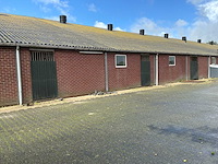 Varkensstal buitenzijde 105 x 28 meter - afbeelding 9 van  19