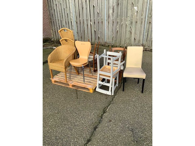 Varous dining chair - afbeelding 1 van  1