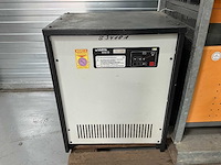 Varta - 24v 100a - battery chargers - afbeelding 1 van  3