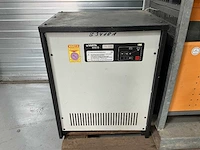 Varta - 24v 100a - battery chargers