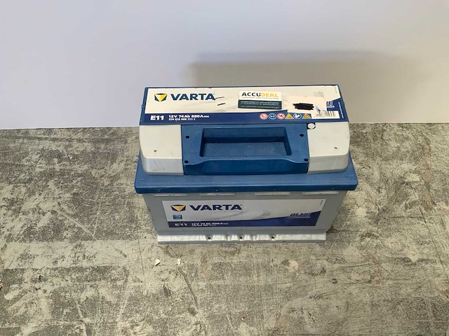 Varta - bleu dynamic - 12v74ah - accu's - afbeelding 1 van  5