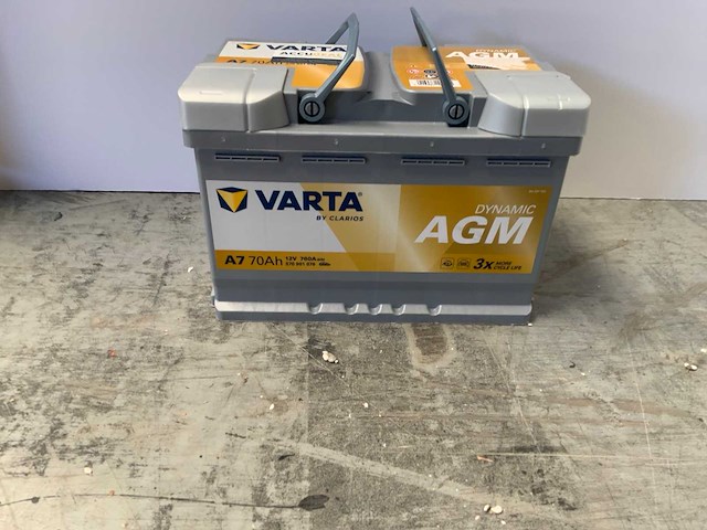 Varta - dymamic agm - 12v 70ah - accu - afbeelding 2 van  6