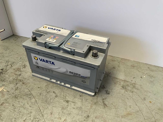 Varta - dynamic agm silverstone - 12v 80ah - accu - afbeelding 3 van  5