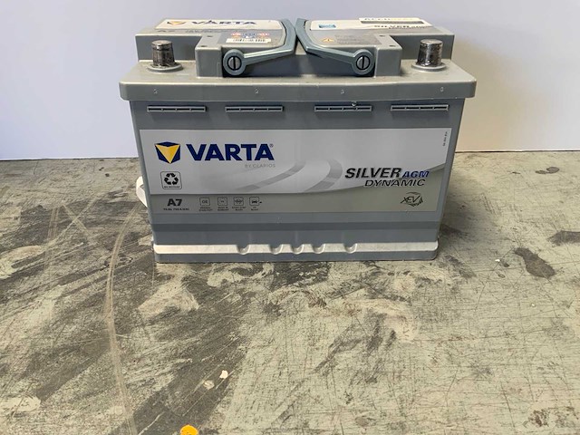 Varta - silver danamic agm - 12v 70ah - accu's - afbeelding 5 van  5