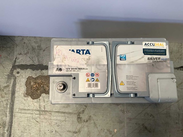 Varta - silver dynamic - 12v 80ah - accu - afbeelding 4 van  5