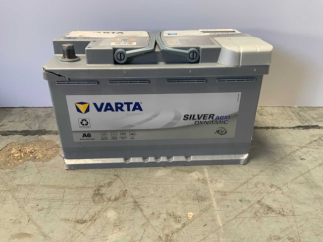 Varta - silver dynamic - 12v 80ah - accu - afbeelding 5 van  5