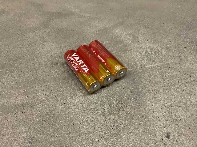 Varta alkaline aa-lr6 (1.5v) set á 3 stuks batterijen (80x) - afbeelding 3 van  3