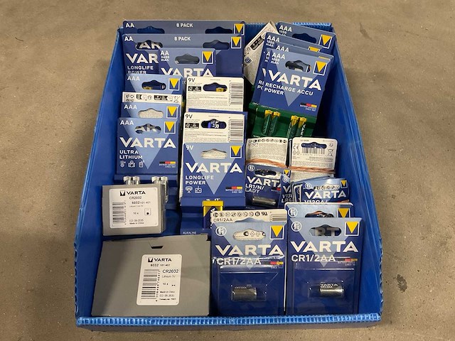 Varta partij (oplaadbare)batterijen, ca. 70 verpakkingen - afbeelding 1 van  1