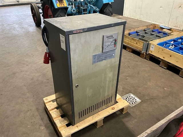 Varta poehlertronic acculader - afbeelding 1 van  6