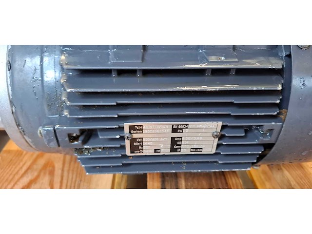 Varvel - frn32/v1 35mm - overige procesapparatuur en machines (2x) - afbeelding 6 van  9