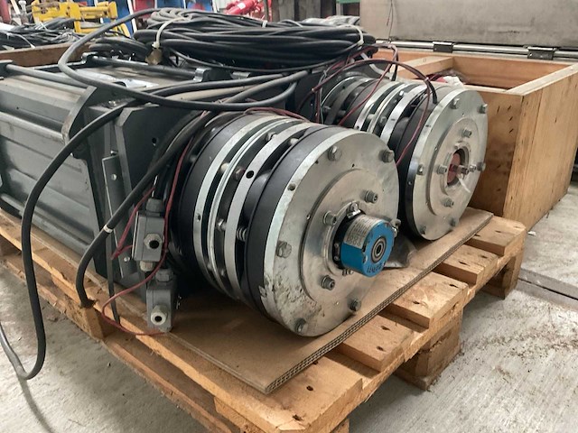 Vascat mac-qi 160 p elektromotor (2x) - afbeelding 4 van  5