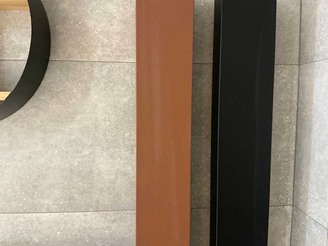Vasco - beams - designradiator 15 x 180 cm - afbeelding 3 van  7