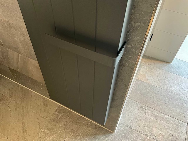 Vasco - comfort collection - designradiator 50 x 180 cm - afbeelding 4 van  7