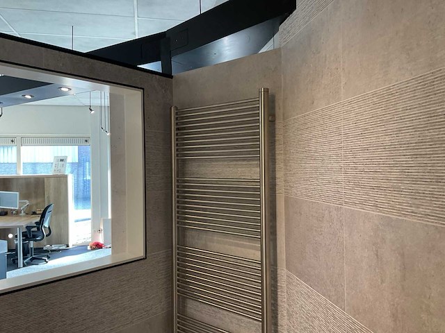 Vasco - designradiator 170 x 60 cm - afbeelding 2 van  5