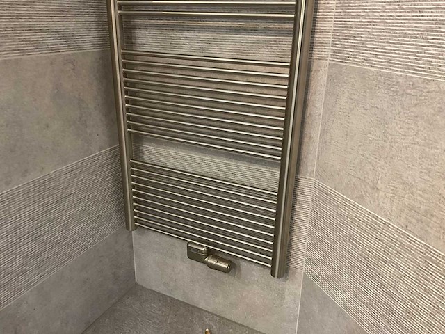 Vasco - designradiator 170 x 60 cm - afbeelding 3 van  5